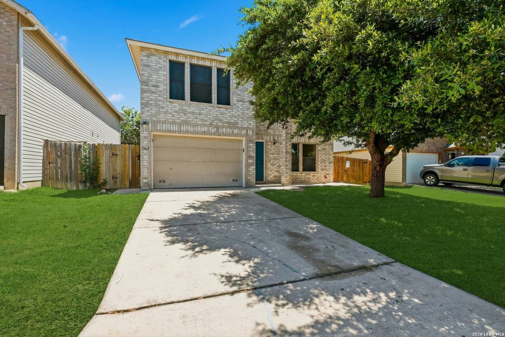 Photo of 7962 DUELING OAK, San Antonio, TX 78254 (MLS # 1970946)