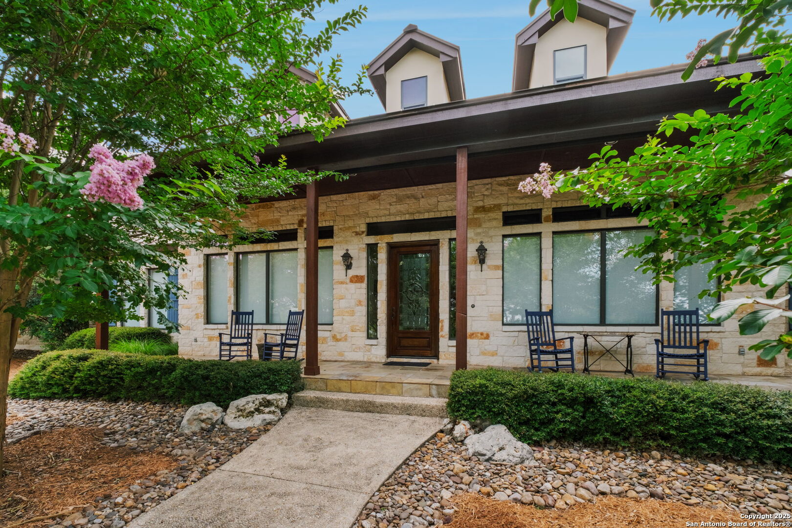 162 Riverwood