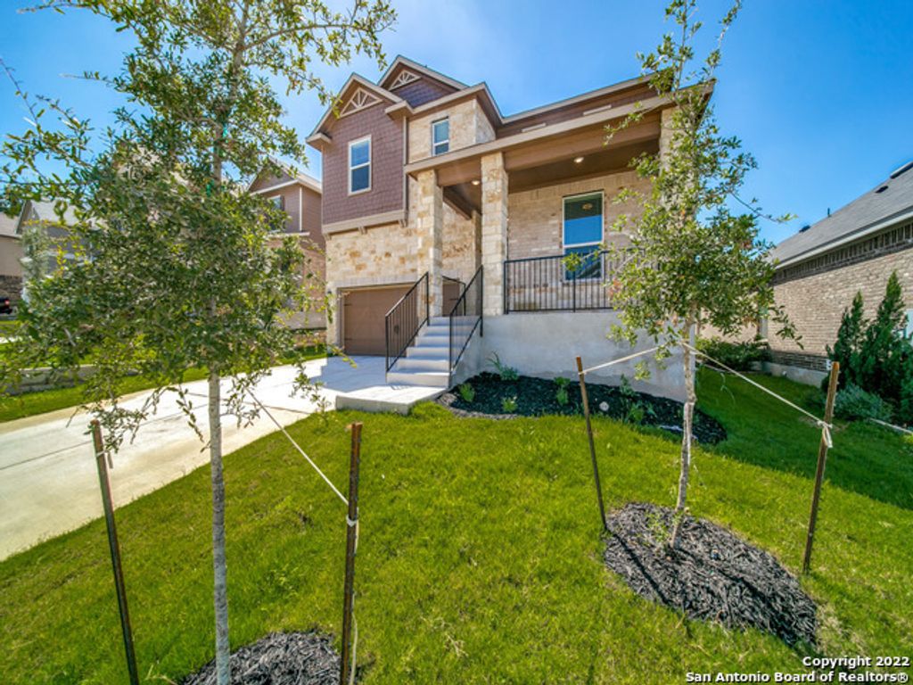 Photo of 26006 LOS MIRASOLES, Boerne, TX 78015 (MLS # 1931463)
