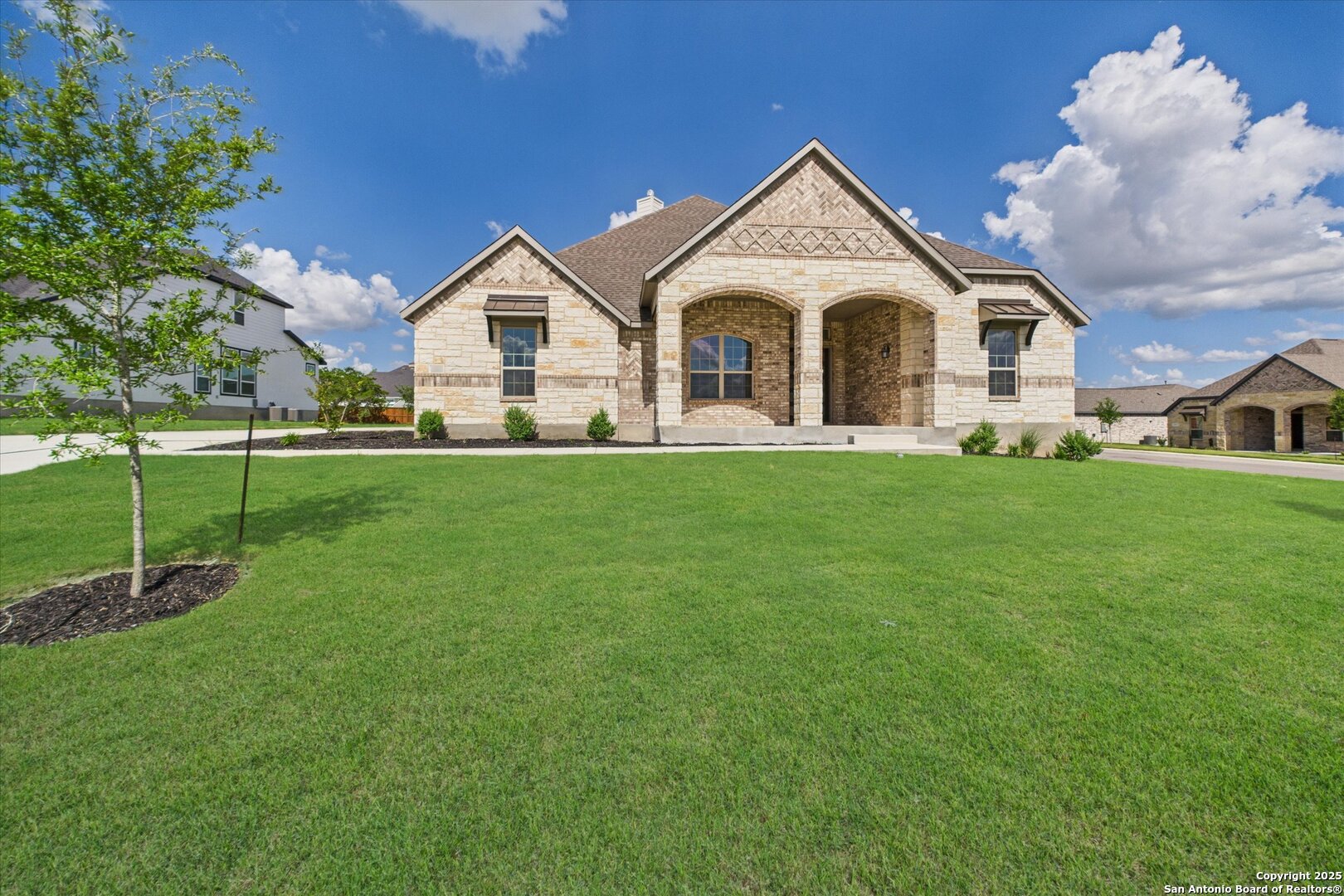287 Poe Parkway