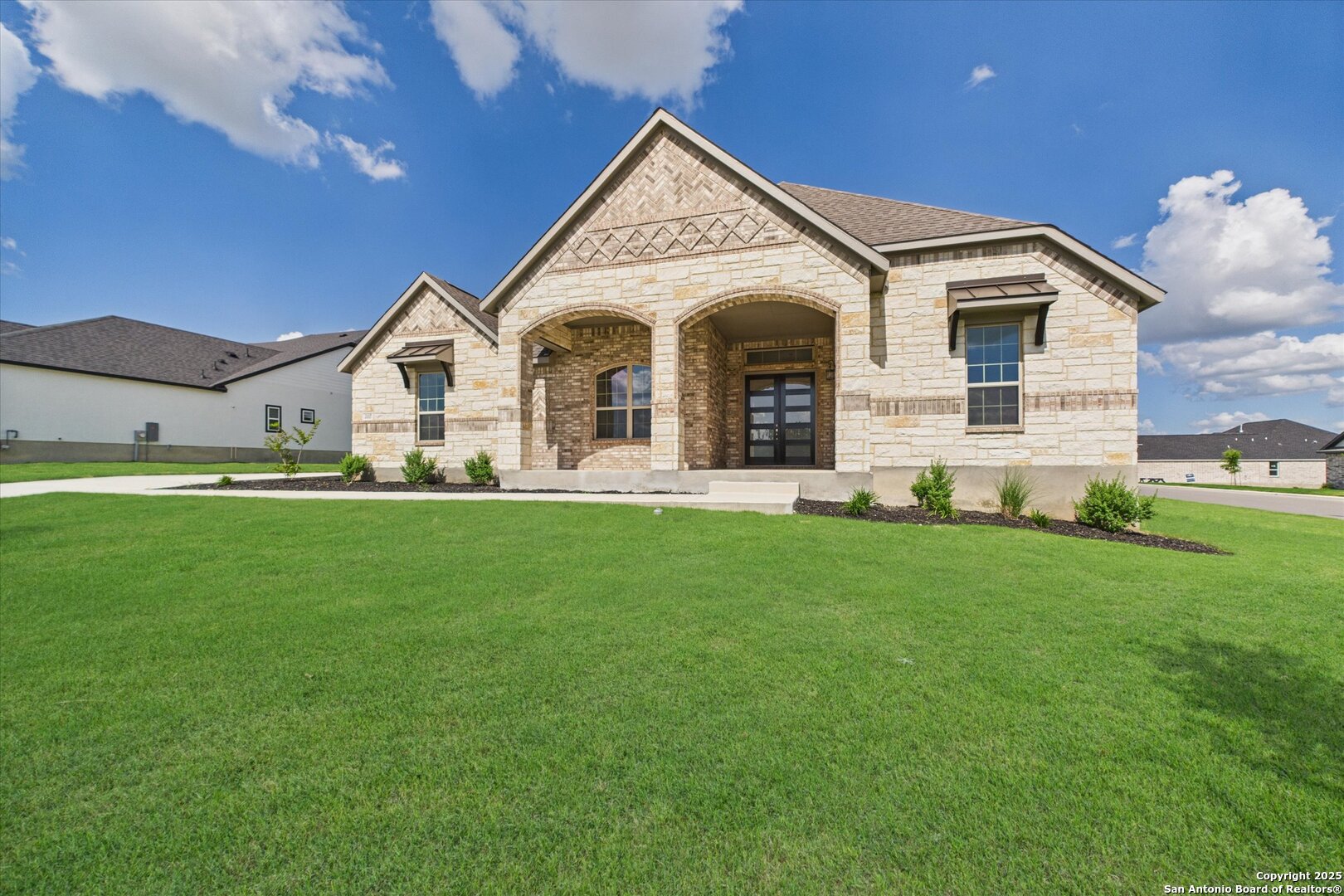 287 Poe Parkway