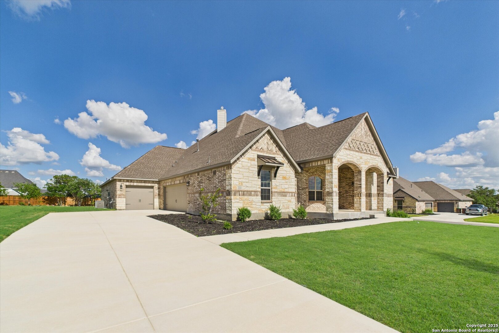 287 Poe Parkway