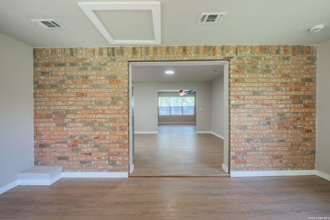 Tiny photo for 1090 Hollyhock, New Braunfels, TX 78130 (MLS # 1973508)