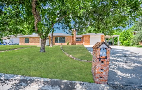 Tiny photo for 1090 Hollyhock, New Braunfels, TX 78130 (MLS # 1973508)