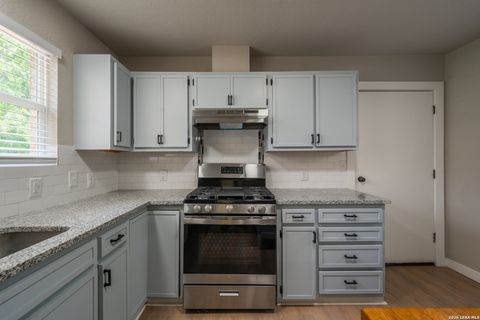 Tiny photo for 1090 Hollyhock, New Braunfels, TX 78130 (MLS # 1973508)