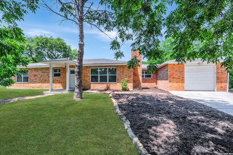 Photo for 1090 Hollyhock, New Braunfels, TX 78130 (MLS # 1973508)