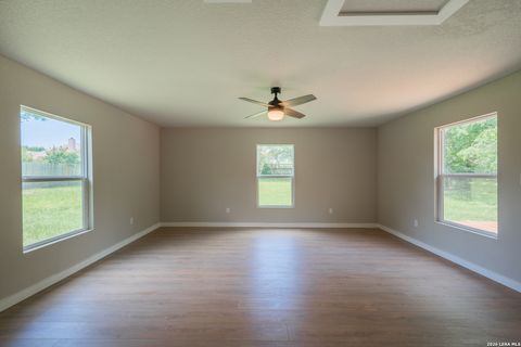 Tiny photo for 1090 Hollyhock, New Braunfels, TX 78130 (MLS # 1973508)