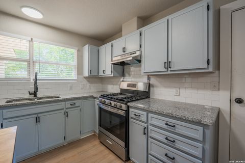 Tiny photo for 1090 Hollyhock, New Braunfels, TX 78130 (MLS # 1973508)