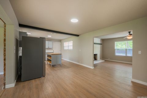 Tiny photo for 1090 Hollyhock, New Braunfels, TX 78130 (MLS # 1973508)