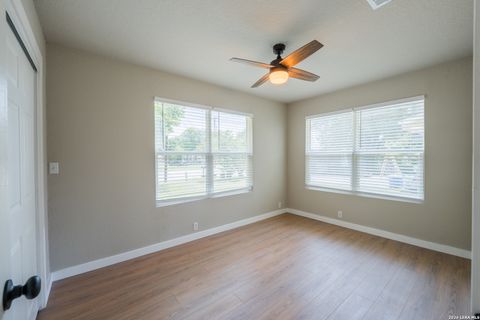 Tiny photo for 1090 Hollyhock, New Braunfels, TX 78130 (MLS # 1973508)