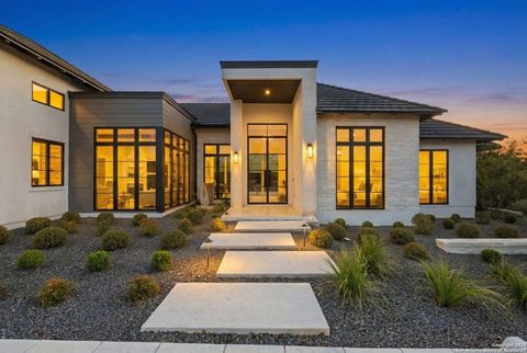 121 Greystone Pt Boerne TX 78006