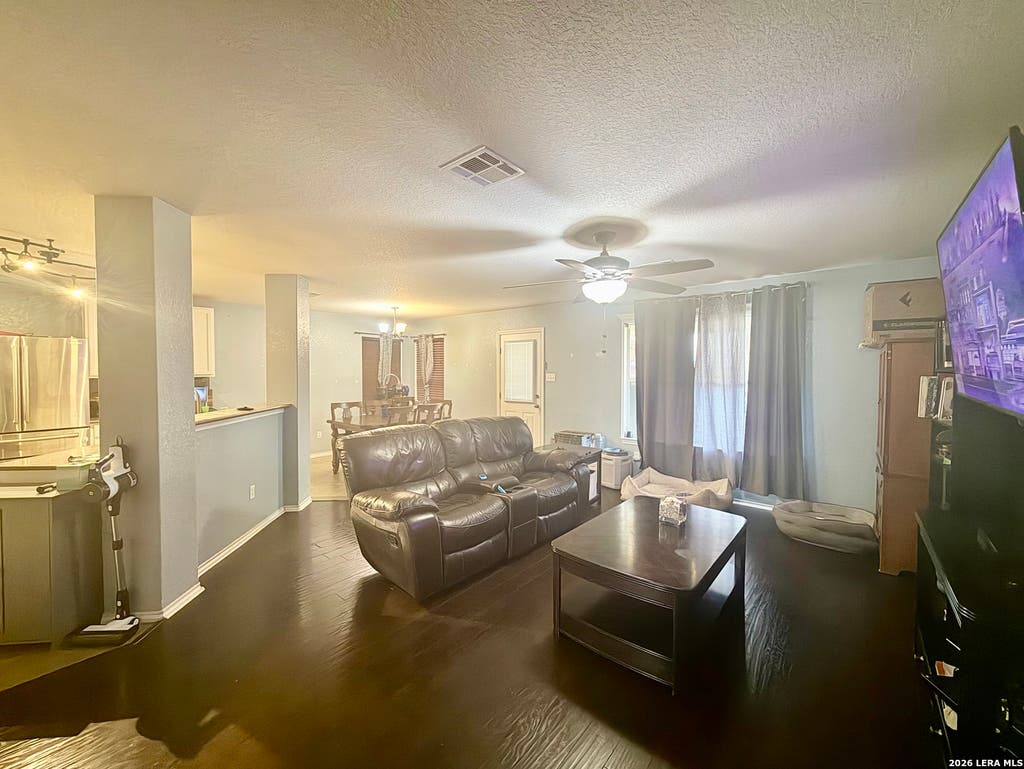 Photo of 324 SADDLEHORN WAY, Cibolo, TX 78108 (MLS # 1969089)