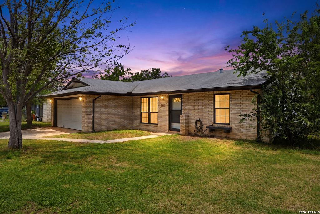 Photo of 511 Solar, San Antonio, TX 78227 (MLS # 1990431)