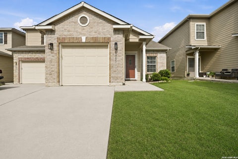 Photo of 26915 Villa Toscana, San Antonio, TX 78260 (MLS # 1972605)