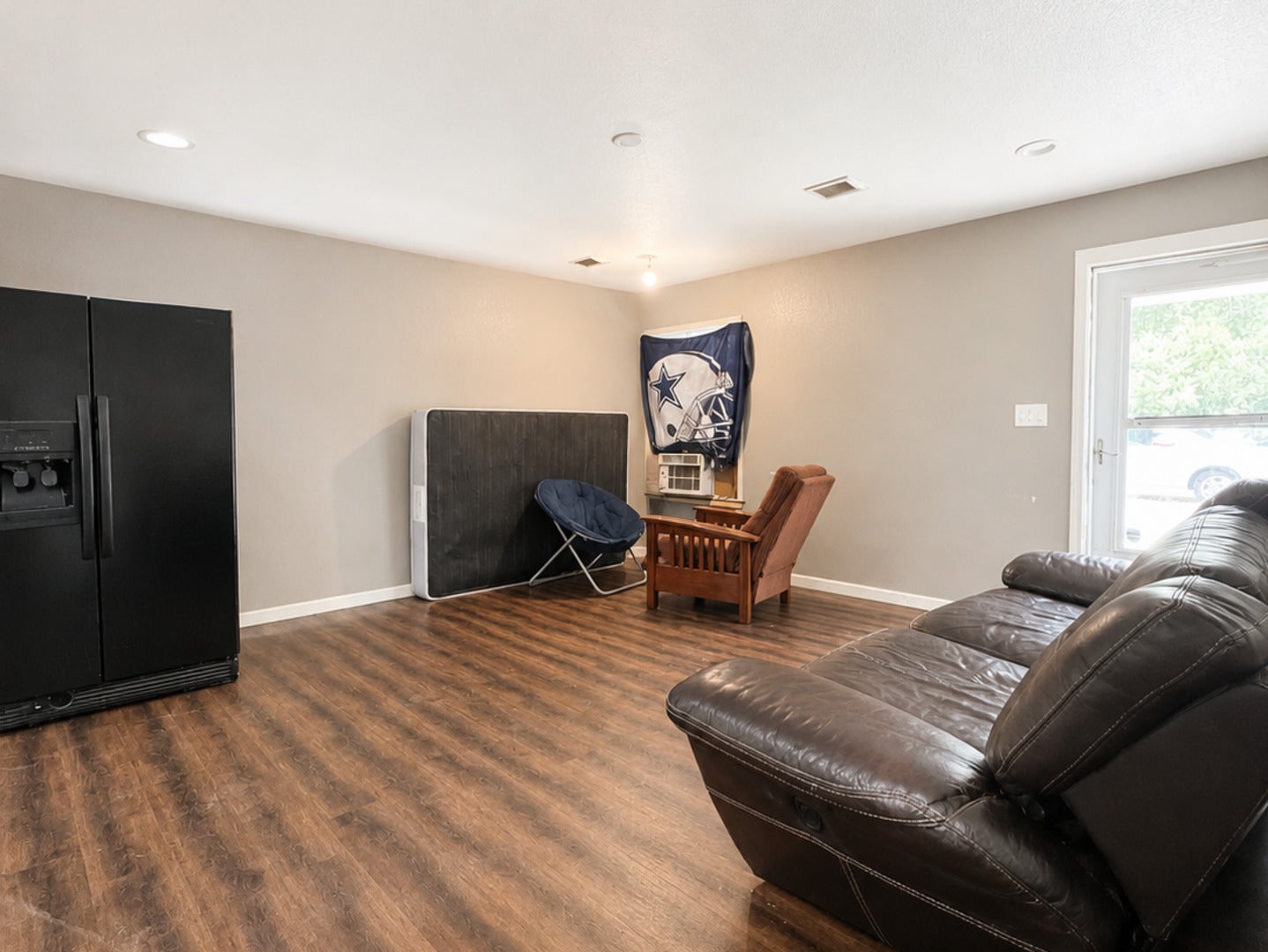 607 CONWAY DR