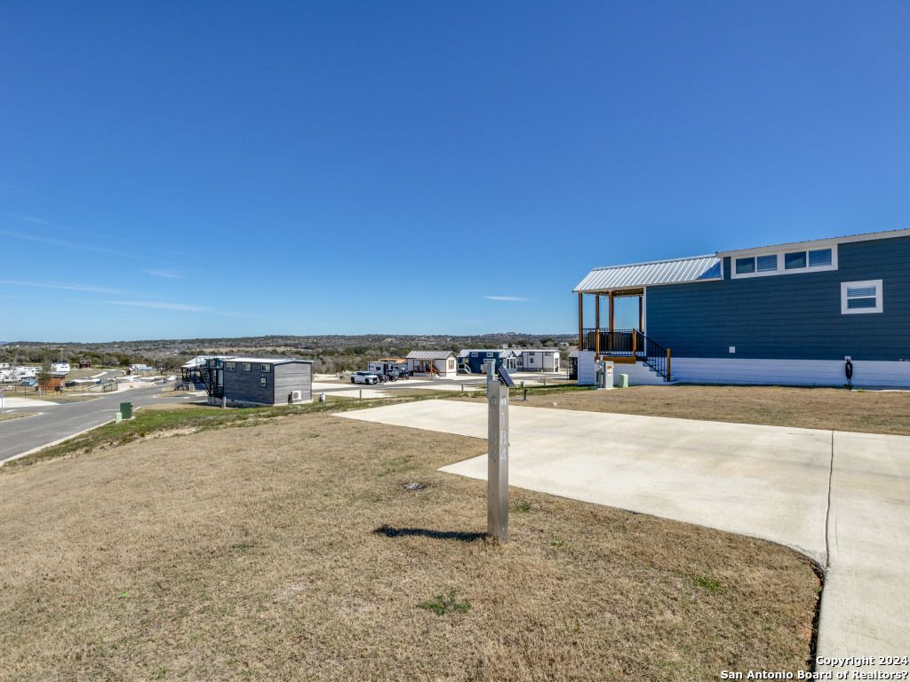 Photo of 5386 Ranch Road 1376 #184, Fredericksburg, TX 78624 (MLS # 1919949)