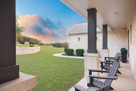 A home in Canyon Lake