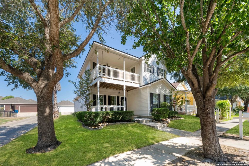 Photo of 144 Whitewing Way, Floresville, TX 78114 (MLS # 1907209)