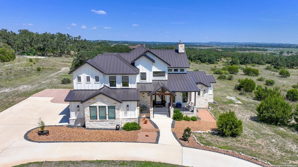 Photo of 2116 Senora Ridge, Canyon Lake, TX 78133 (MLS # 1908364)