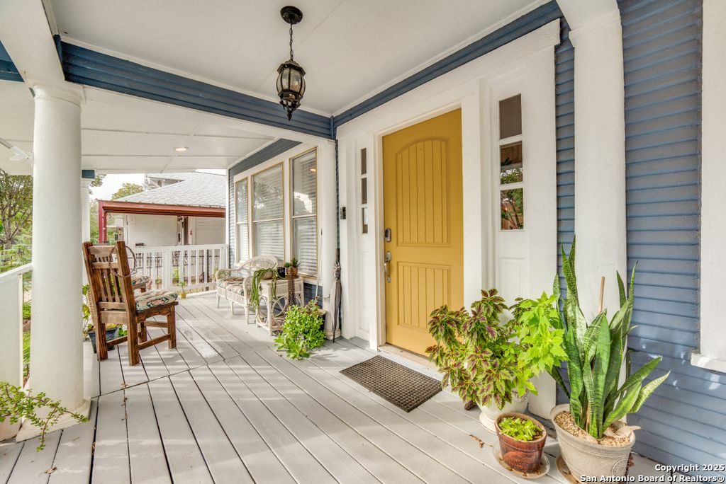 Photo of 607 clark, San Antonio, TX 78210 (MLS # 1917700)