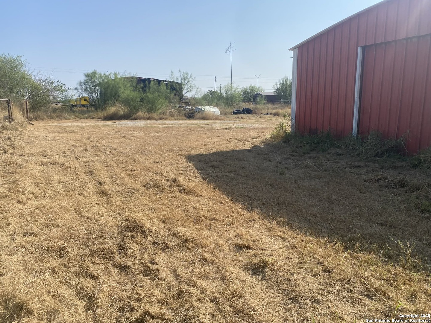 15650 interstate highway 35