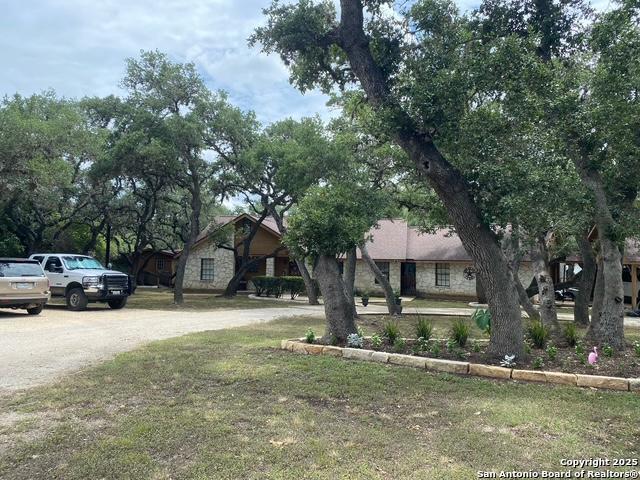 9516 Geronimo Oaks