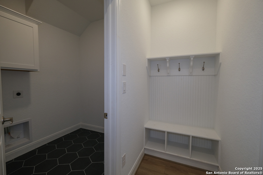 2647 Vistablue ln