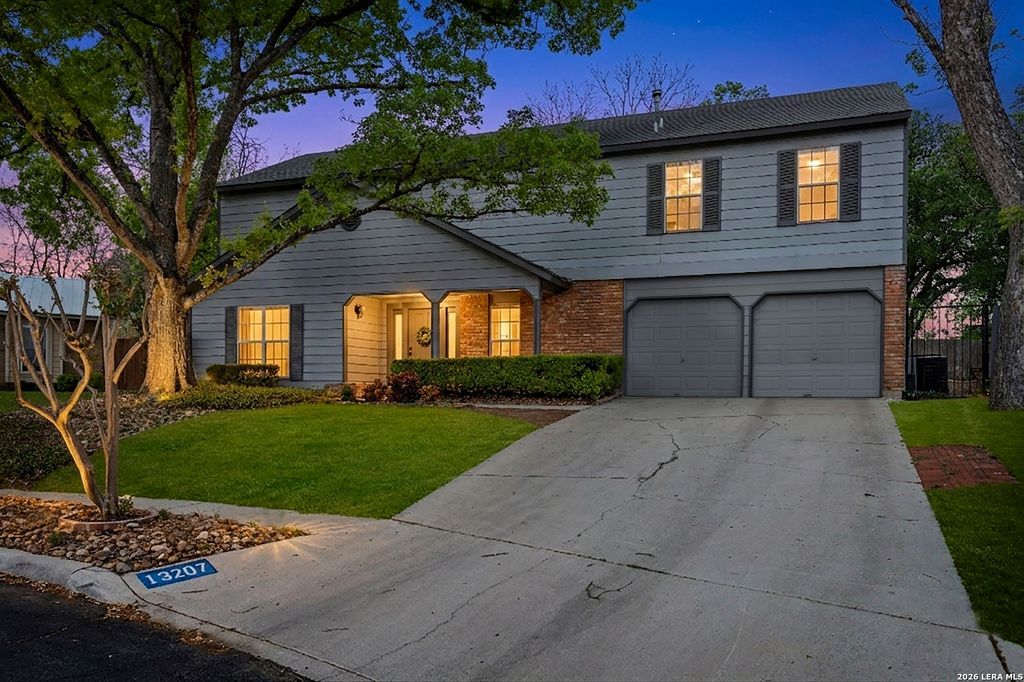 Photo of 13207 De La Vista, San Antonio, TX 78233 (MLS # 1954852)