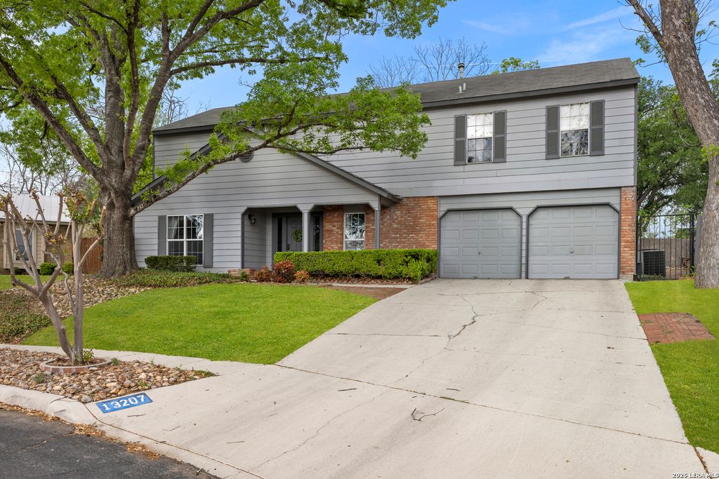 Photo of 13207 De La Vista, San Antonio, TX 78233 (MLS # 1954852)