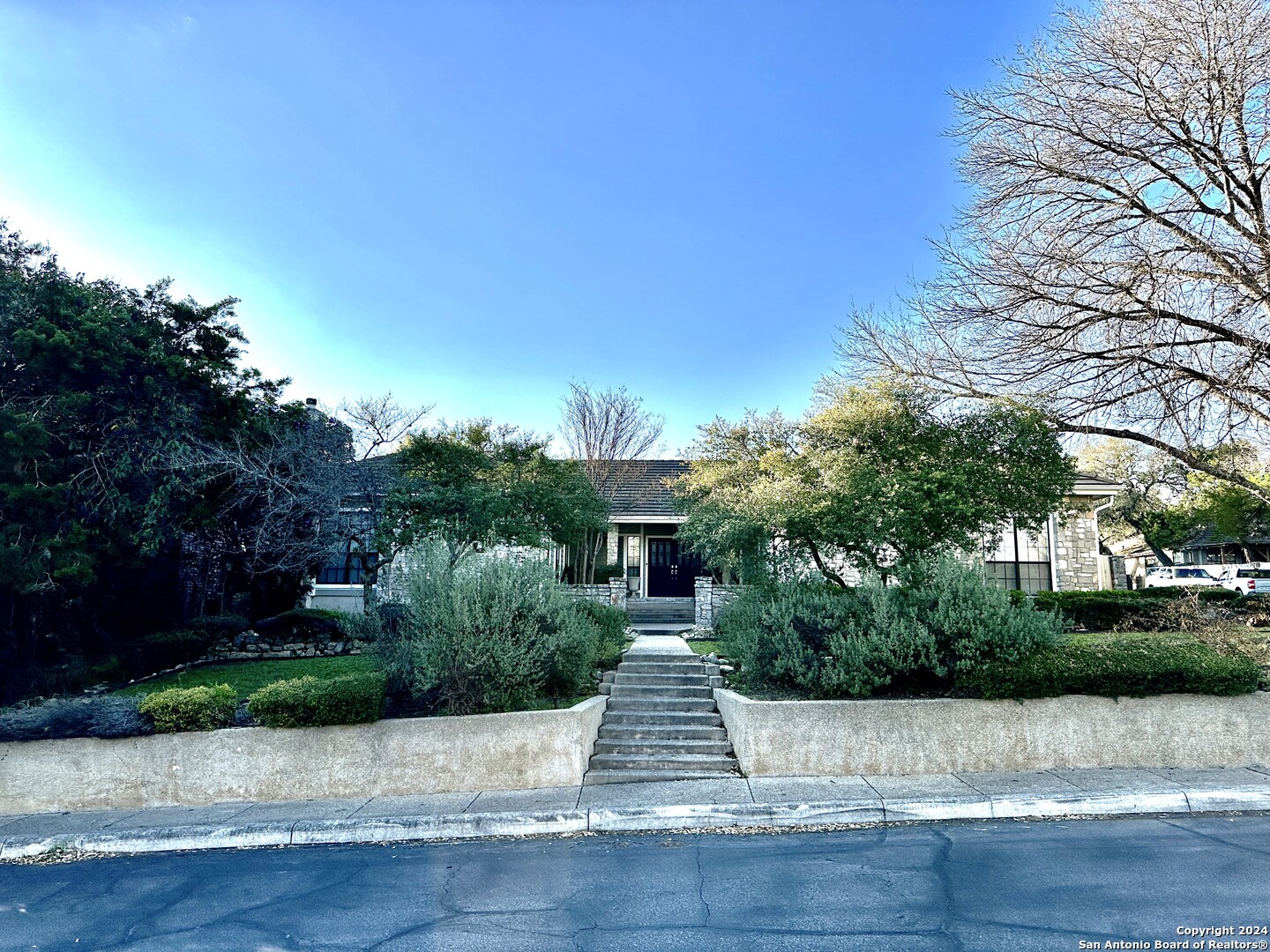 15931 Mission Ridge