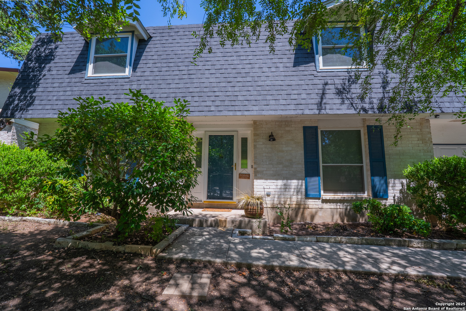 5414 Timber Post