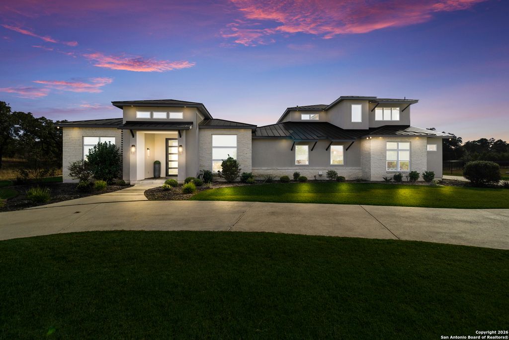 Photo of 23018 Casey Canyon, San Antonio, TX 78255 (MLS # 1932521)