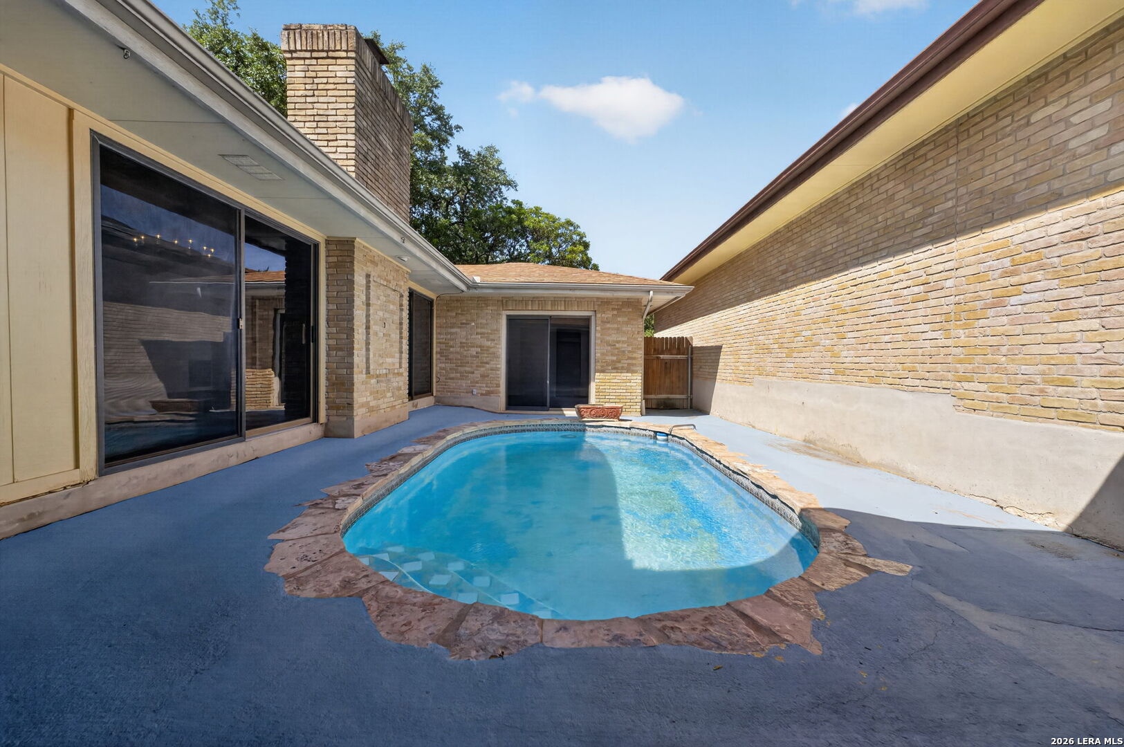5806 WINTERHAVEN DR