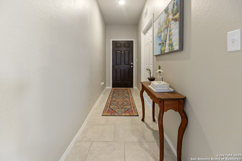 10359 Sweetwater