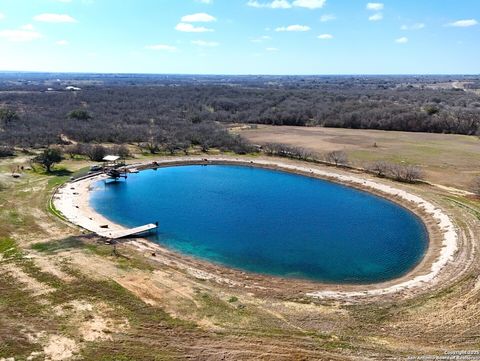 35 ACRES Fm 467 Seguin TX 78155