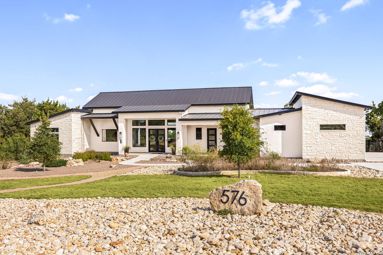 576 ROSEMARY RIDGE DR