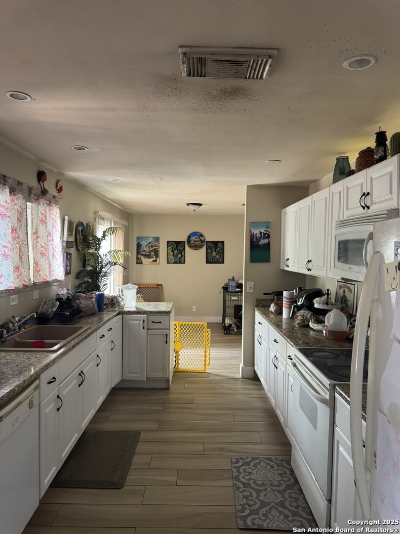 10107 Cedarvale Drive