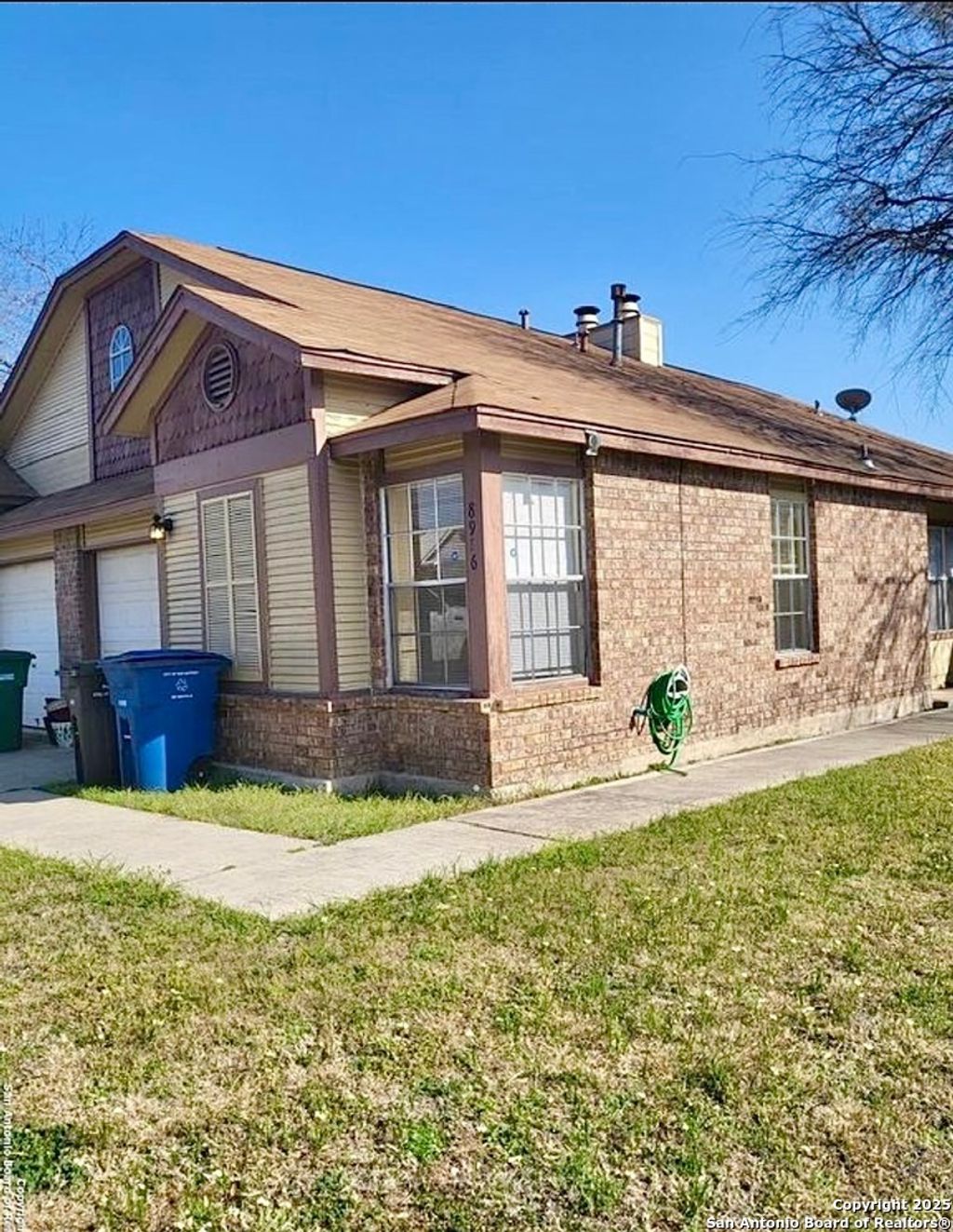 Photo of 8916 Fall River, San Antonio, TX 78250 (MLS # 1912561)