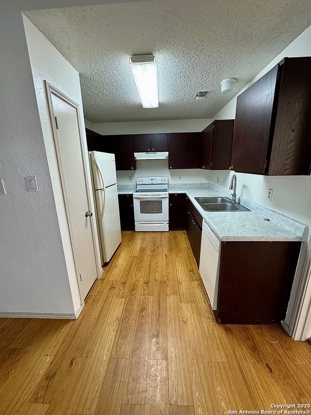 Photo of 8916 Fall River, San Antonio, TX 78250 (MLS # 1912561)