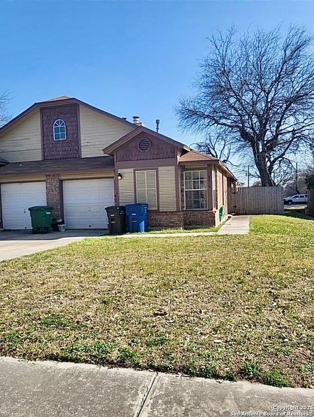 Photo of 8916 Fall River, San Antonio, TX 78250 (MLS # 1912561)