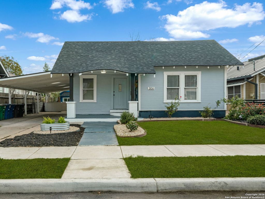 Photo of 306 Walton Ave, San Antonio, TX 78225 (MLS # 1934320)