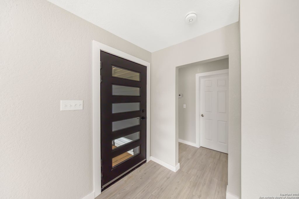 Photo of 447 Alice Fay, San Antonio, TX 78237 (MLS # 1929815)