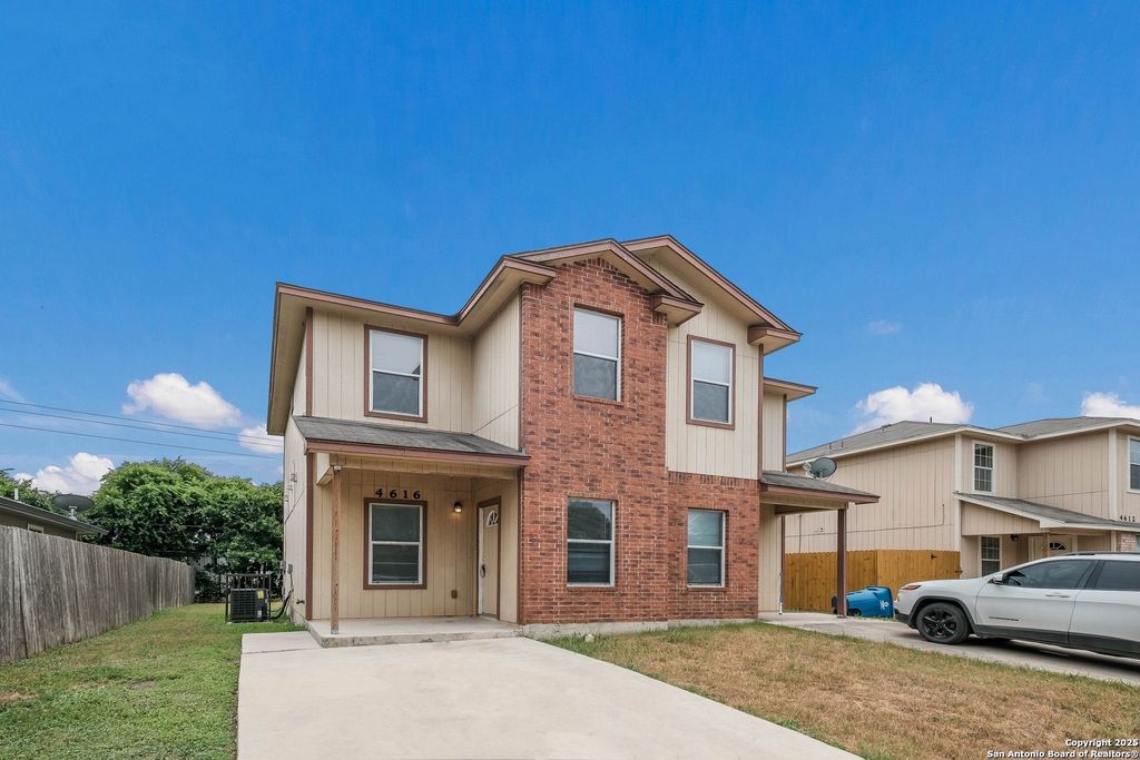 Photo of 4616 Swann, San Antonio, TX 78219 (MLS # 1926111)