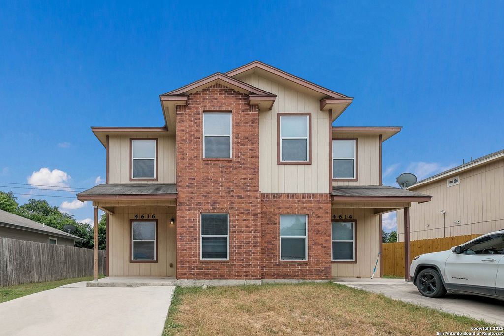 Photo of 4616 Swann, San Antonio, TX 78219 (MLS # 1926111)