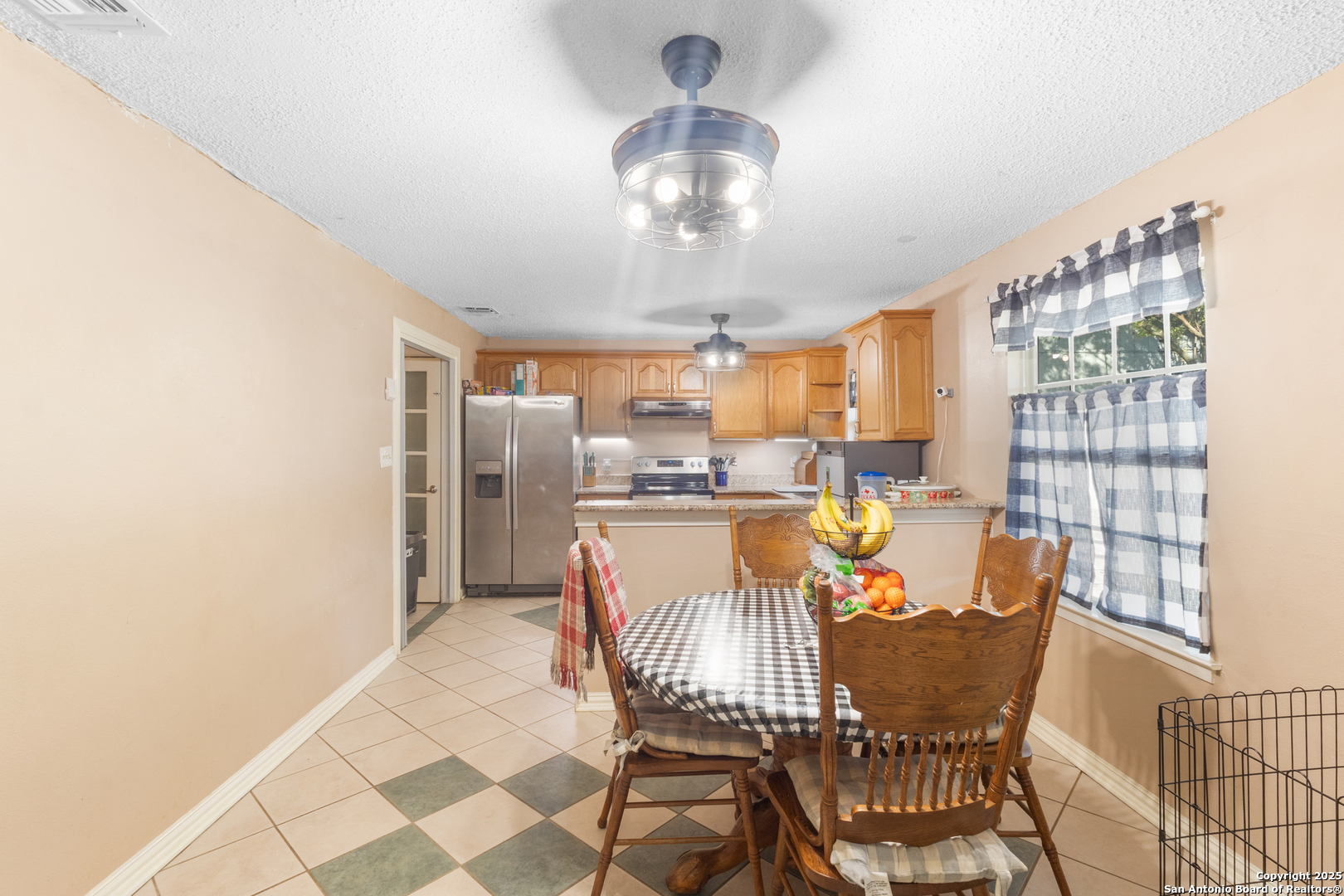 7813 Hollow Oak