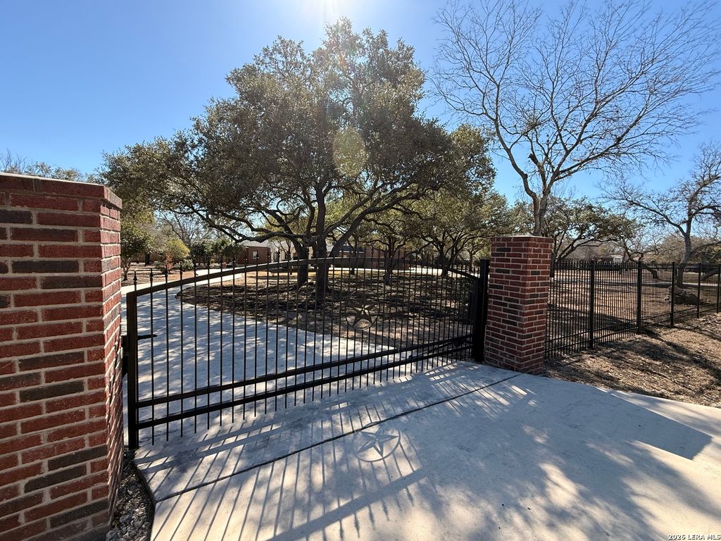 Photo of 4414 Tamaron Knoll, San Antonio, TX 78253 (MLS # 1938817)