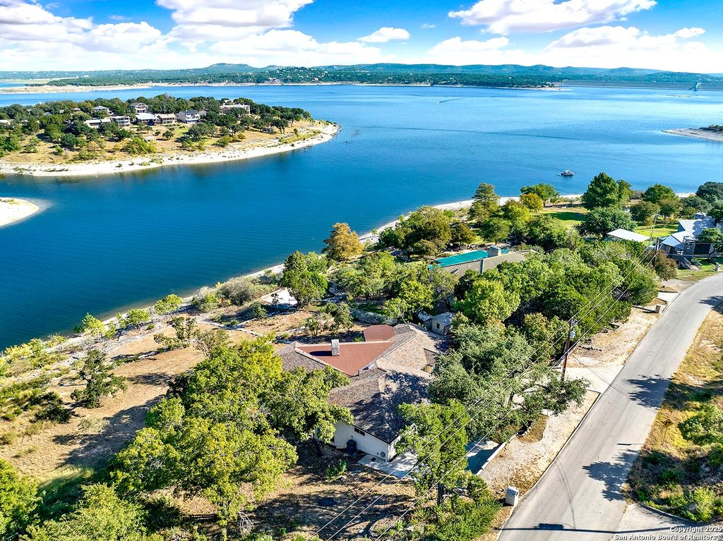 Photo of 2406 Connie, Canyon Lake, TX 78133 (MLS # 1915153)