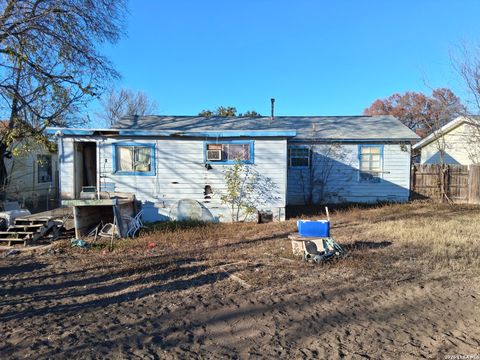 222 Belfast Dr. San Antonio TX 78209