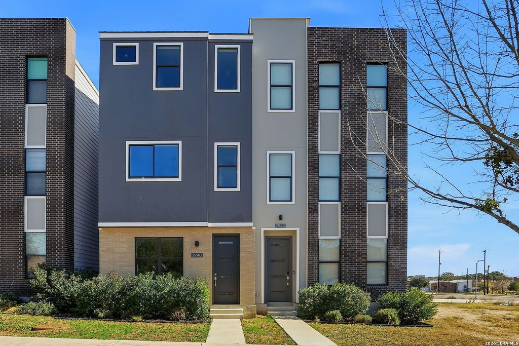 Photo of 7940 Kennedy Hill 7 #7, San Antonio, TX 78235 (MLS # 1961653)