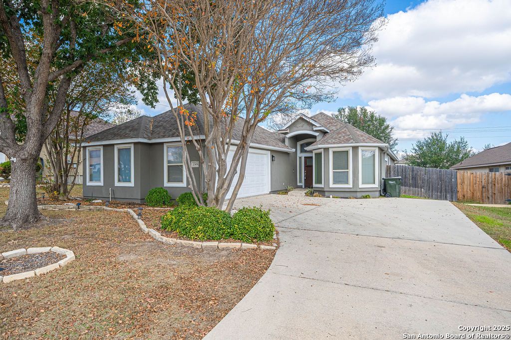 Photo of 2309 North Ranch Estates, New Braunfels, TX 78130 (MLS # 1930352)